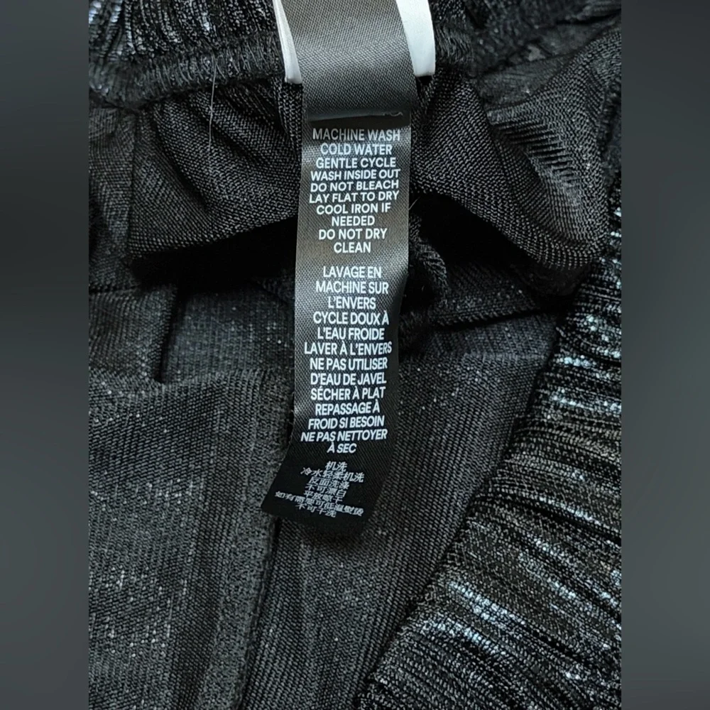 NEW Savage X Fenty Chain Reaction Metallic Black Basketball Shorts Streetwear L - Picture 14 of 14